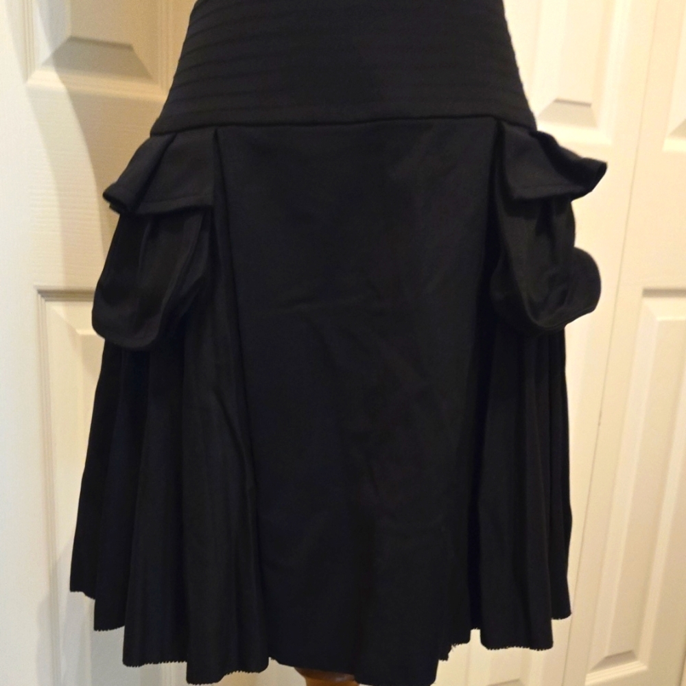 NWT BYRON LARS Blk Pleated Skirt With Pockets Sz 4